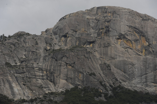 摩洛岩石 