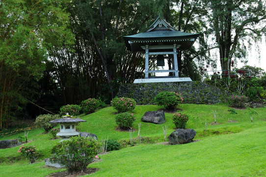 希洛希洛纳尼茂花园