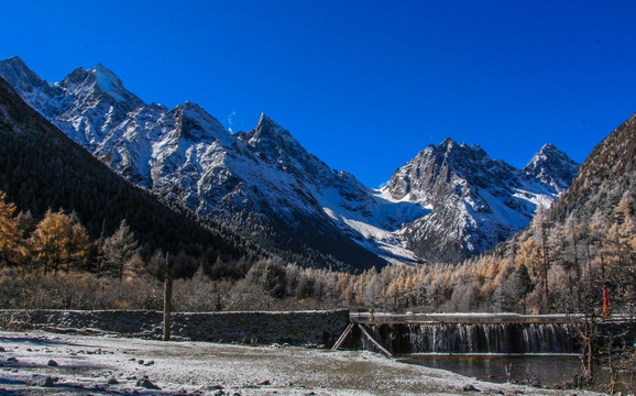 雪山