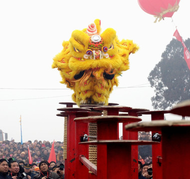 广东佛山醒狮表演