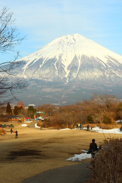 日本静冈县田贯湖雪山