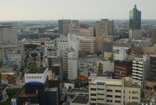 富山市政府展望塔