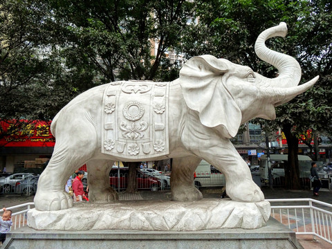 大象 雕塑 重庆白象街