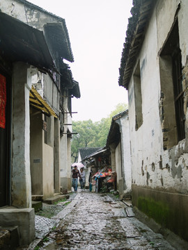 甪直古镇 雨中古街