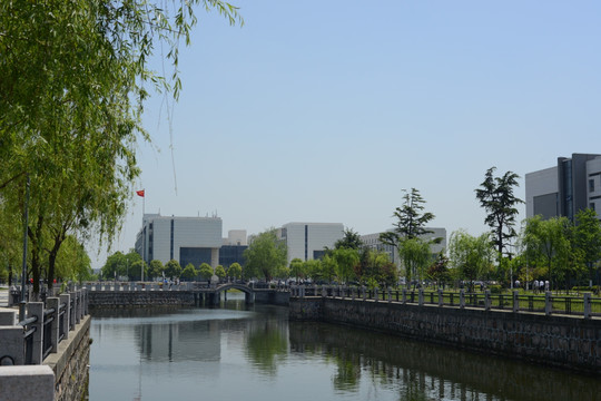 南通大学 校内河流