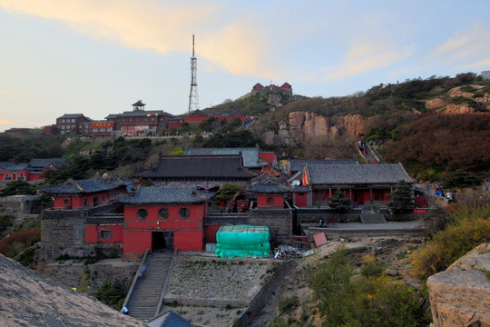 泰山玉皇顶宗教建筑