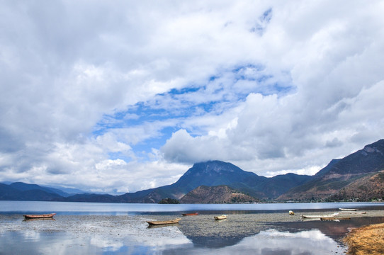 泸沽湖