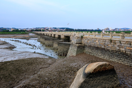 洛阳桥全景