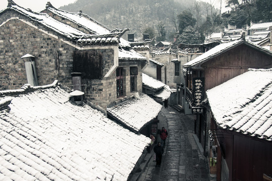 凤凰古城雪景