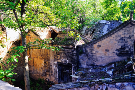 关中农村废弃民居四合院