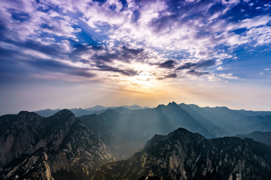 华山东峰日出