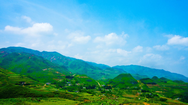 绿色丘陵 山岭