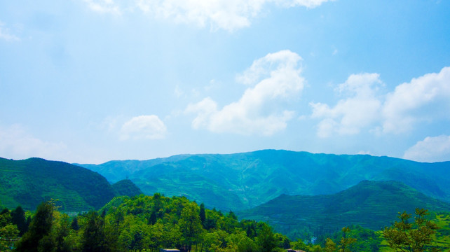 丘陵 山岭