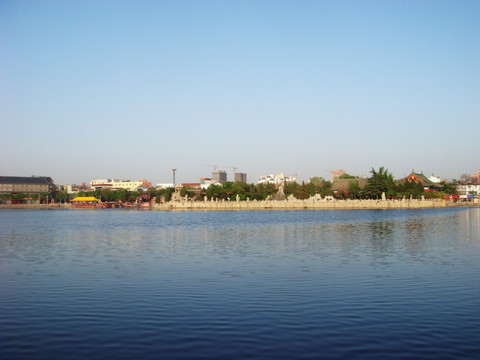 远眺包公祠 大宋御河 湖景