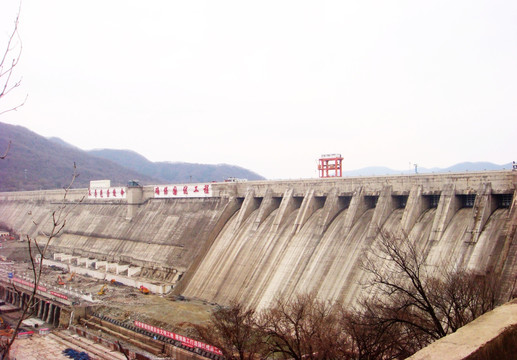 水电站 丰满大坝 水库建设