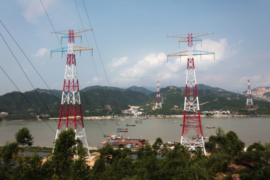 电力线路架设