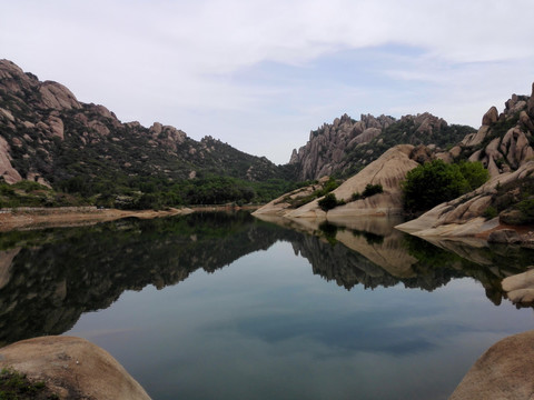 嵖岈山琵琶湖美景