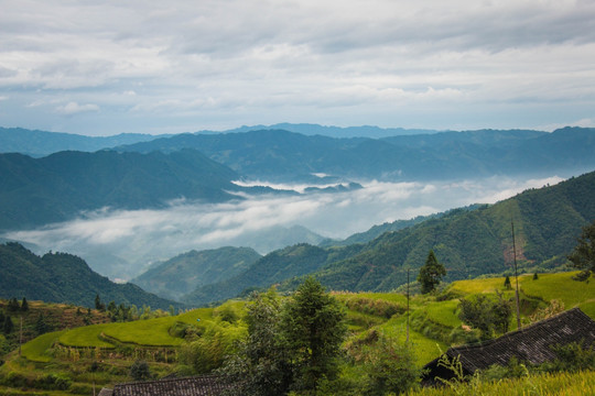 溆浦山背花瑶梯田