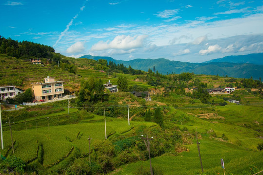 溆浦山背花瑶梯田