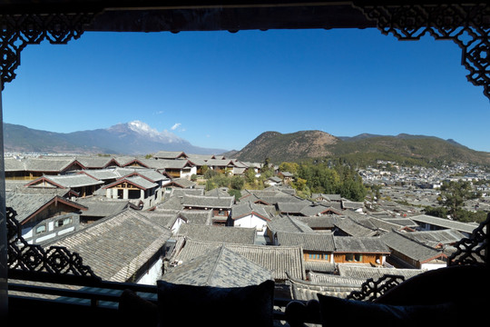 丽江古城玉龙雪山