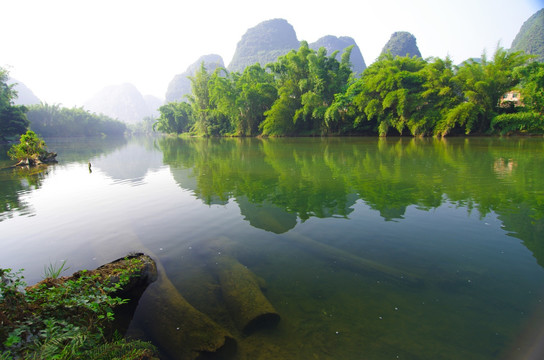 绿水 青山