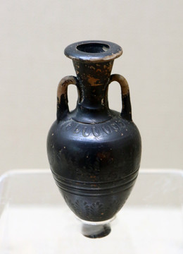古代双耳瓶