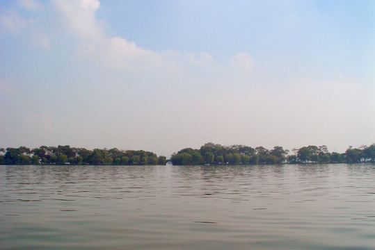 西湖杨公堤小景