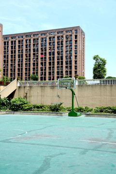 小區(qū)籃球場
