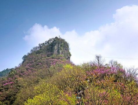 兰溪转轮岩景区主峰凤凰卵全景