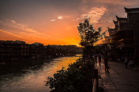 凤凰古城 夕阳 美景