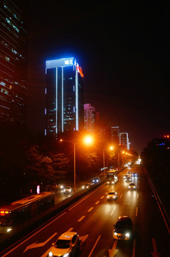 深圳深南大道科技园路段夜晚景观