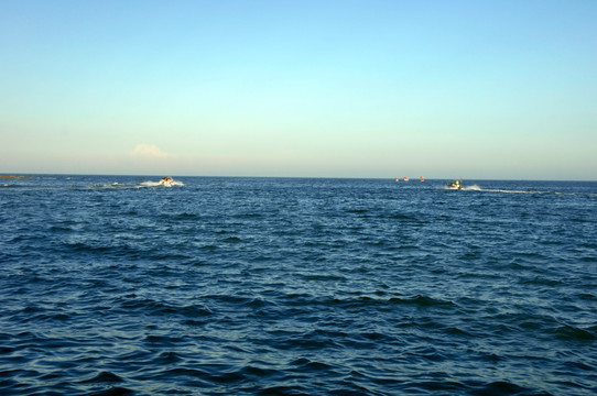 浩渺烟波