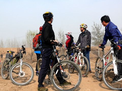 山地自行车骑行