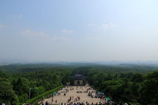 中山陵远眺南京市