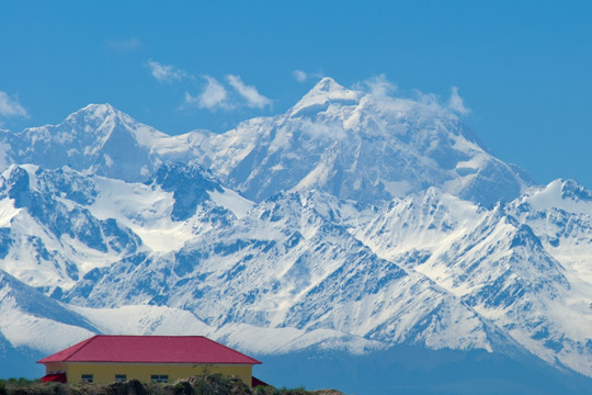 天山