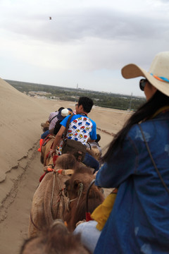 鸣沙山 沙漠骑行