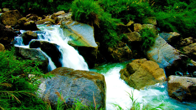 小河淌水 溪水