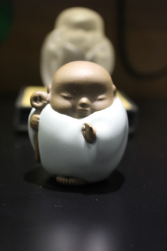 时尚陶瓷和尚佛祖