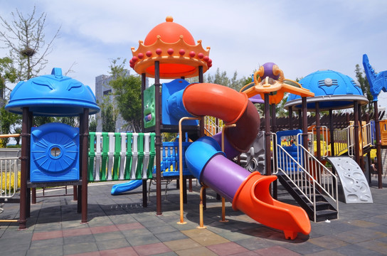 游乐设施 组合滑梯 幼儿园设施