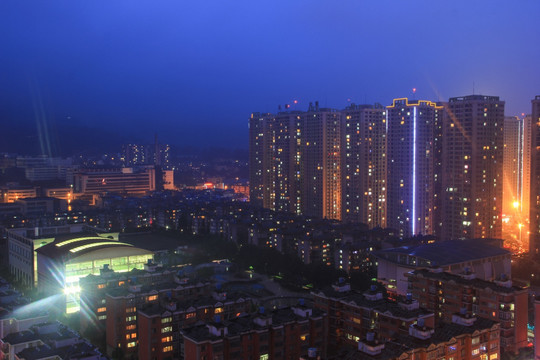 昆明夜景 天骄北麓