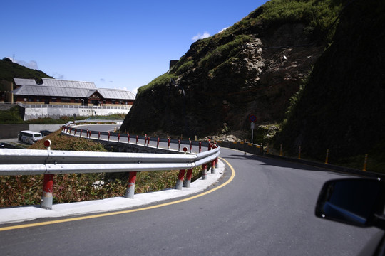 山间道路 公路