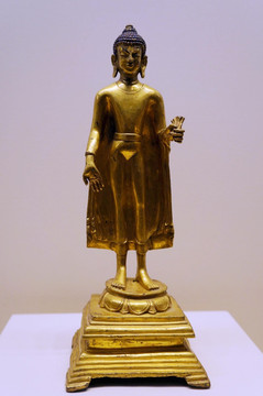 鎏金铜释迦牟尼佛立像