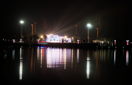 阳江鸳鸯湖夜景