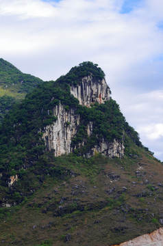 山峦 高山