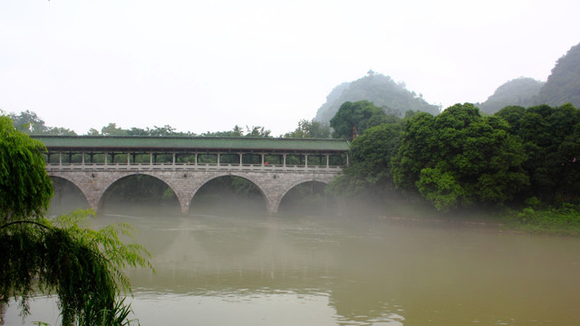 桂林花桥