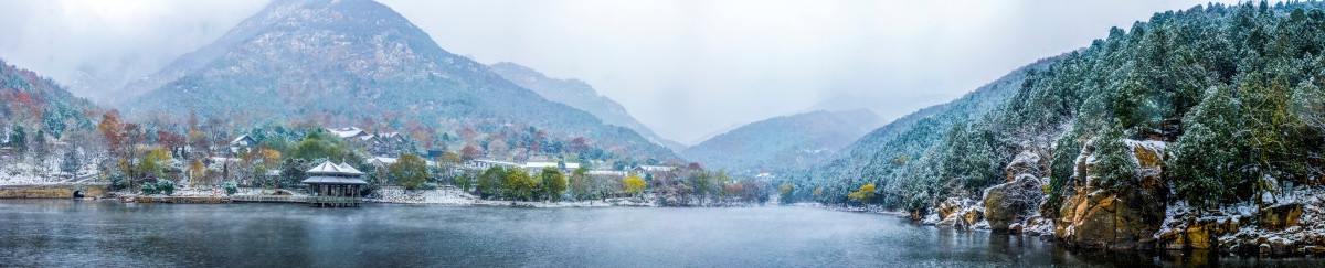 泰山黑龙潭水库雪景