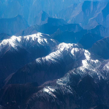 俯瞰天山