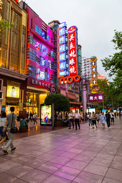 南京西路 步行街
