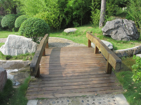 生态木小桥