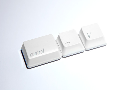 苹果键盘 control v